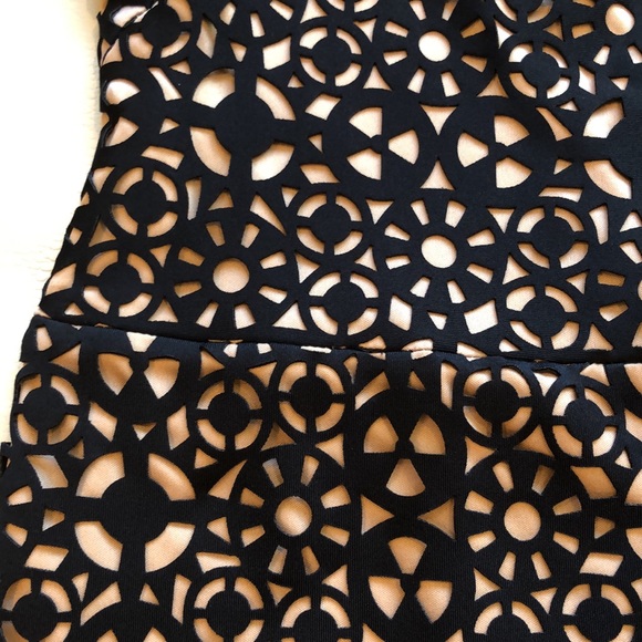 Tadashi Shoji black/tan midi dress - Picture 3 of 9